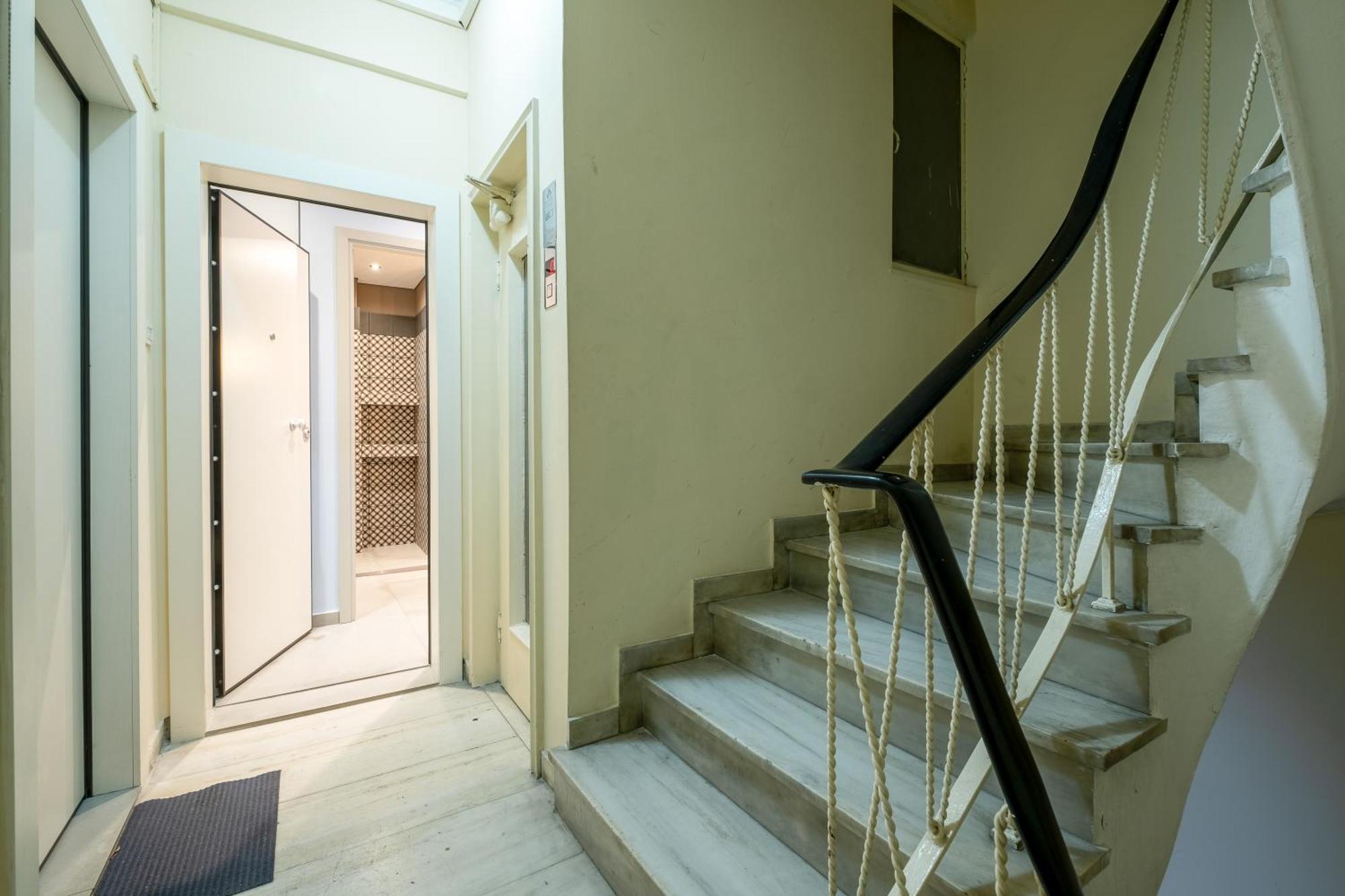 Ferienwohnung Sleek Plaka Retreat - Heart Of Athen Exterior foto