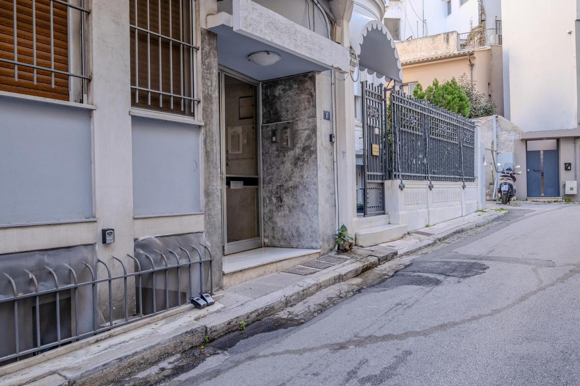 Ferienwohnung Sleek Plaka Retreat - Heart Of Athen Exterior foto